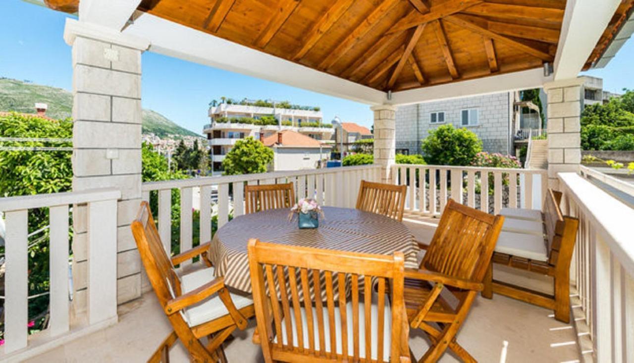 דוברובניק Apartments Vulicevic מראה חיצוני תמונה